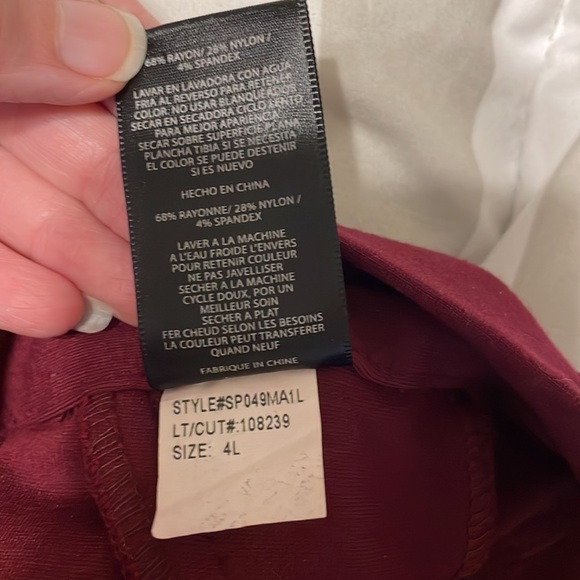 Kut from the Kloth maroon trouser skinny pants size 4L. - Picture 7 of 12